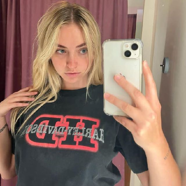 Profile picture