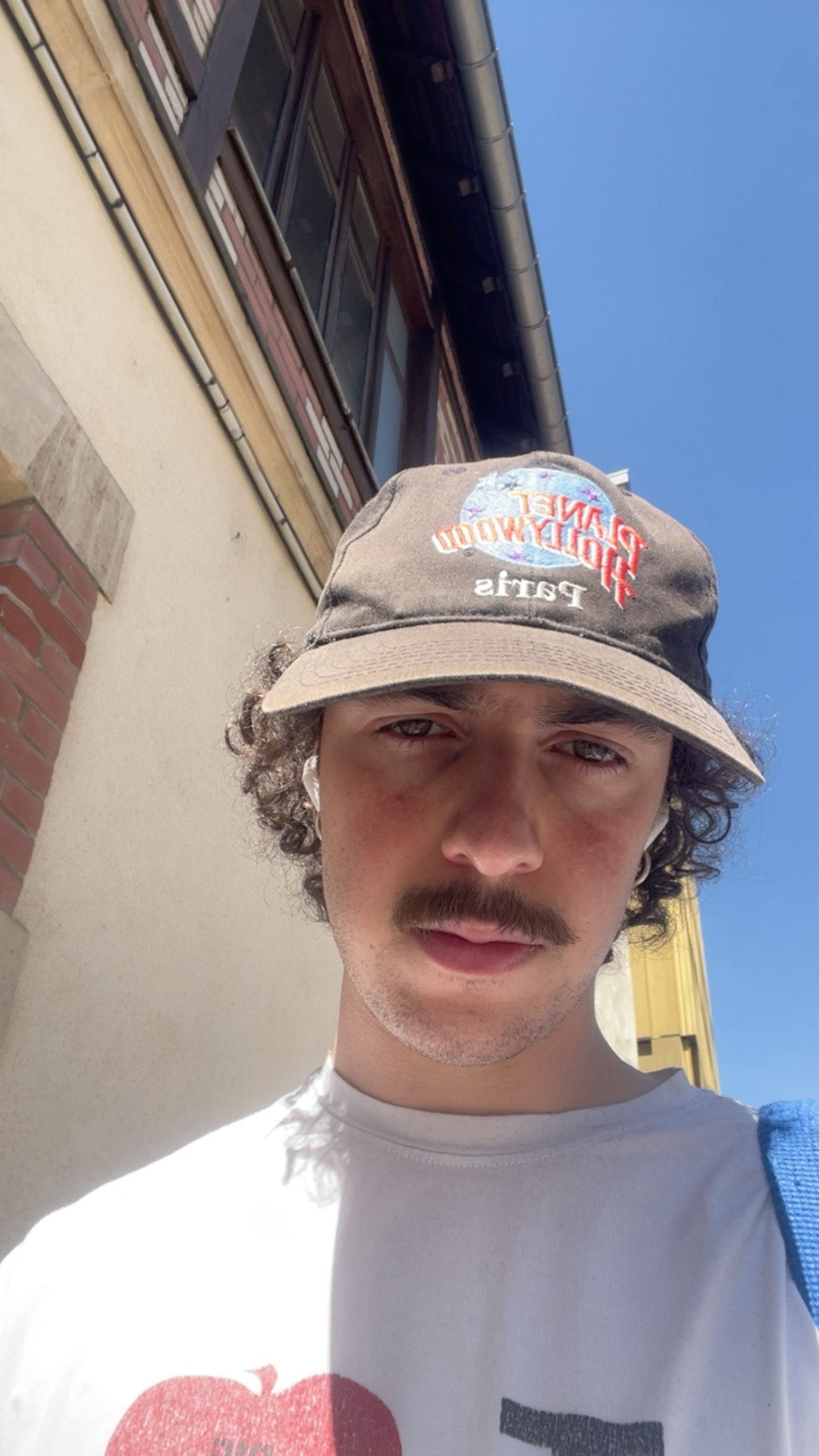 Profile picture
